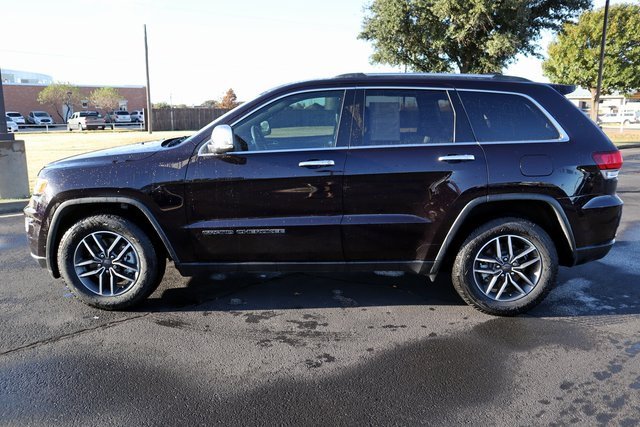 Used 2021 Jeep Grand Cherokee Limited image 2