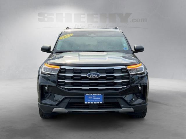 Certified 2025 Ford Explorer Active w/ Active Comfort Package image 8