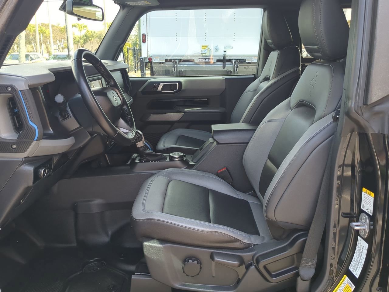 Certified 2023 Ford Bronco Black Diamond image 15