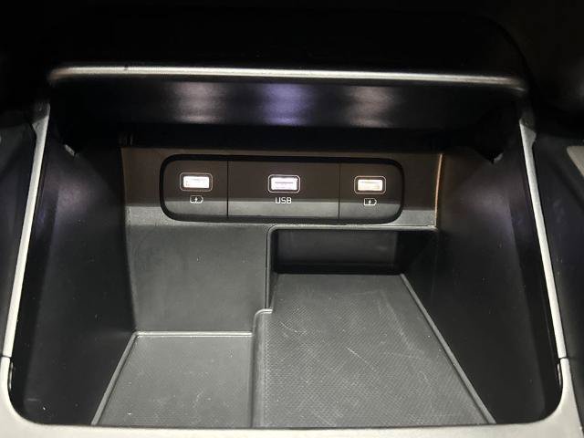 Used 2022 Kia Sorento S w/ Panoramic Sunroof Package AWD/4WD image 29