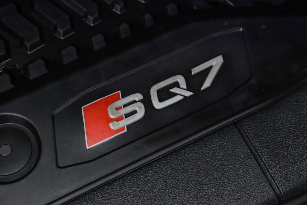 Used 2023 Audi SQ7 Prestige image 32