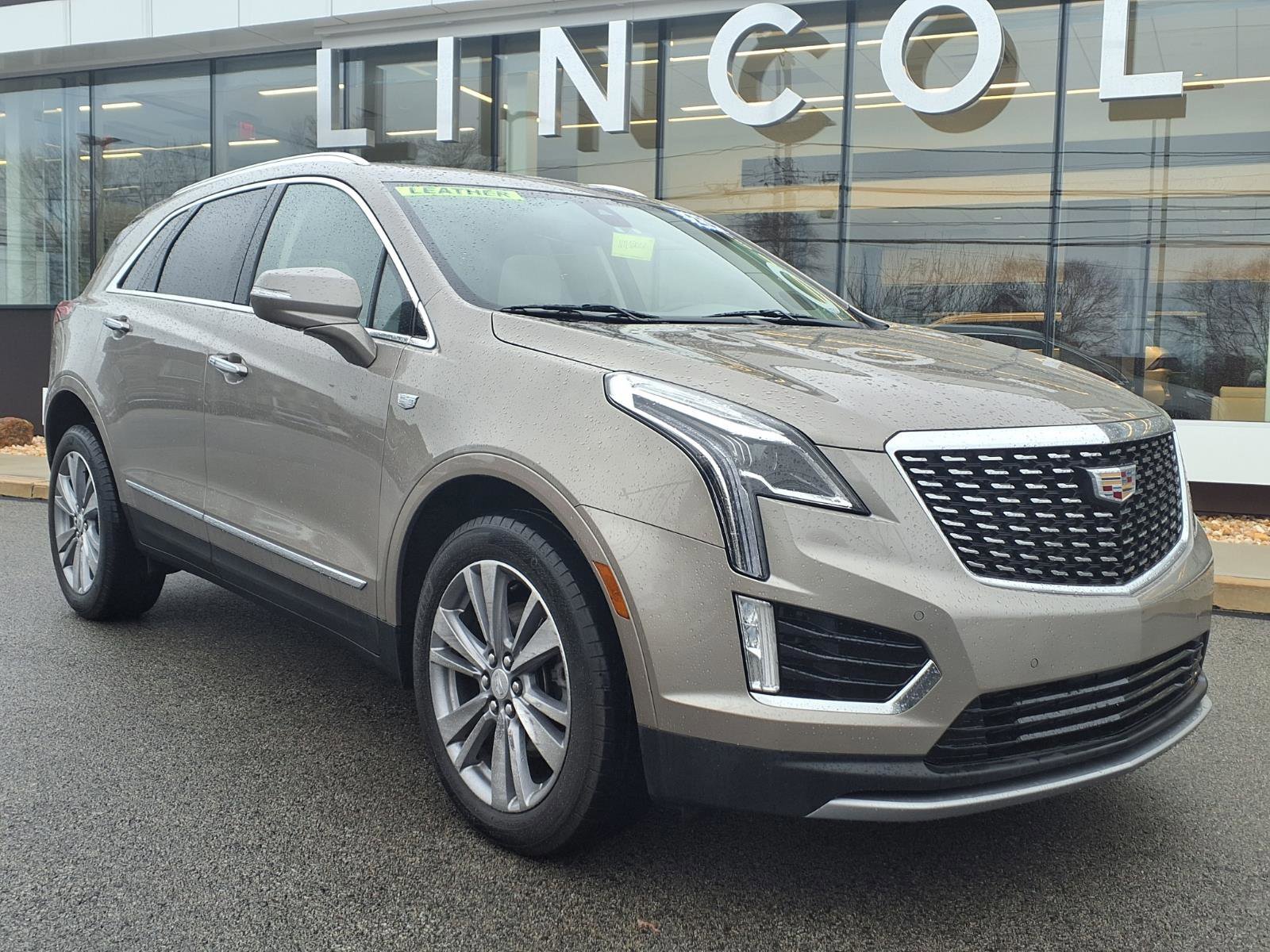 Used 2023 Cadillac XT5 Premium Luxury image 7