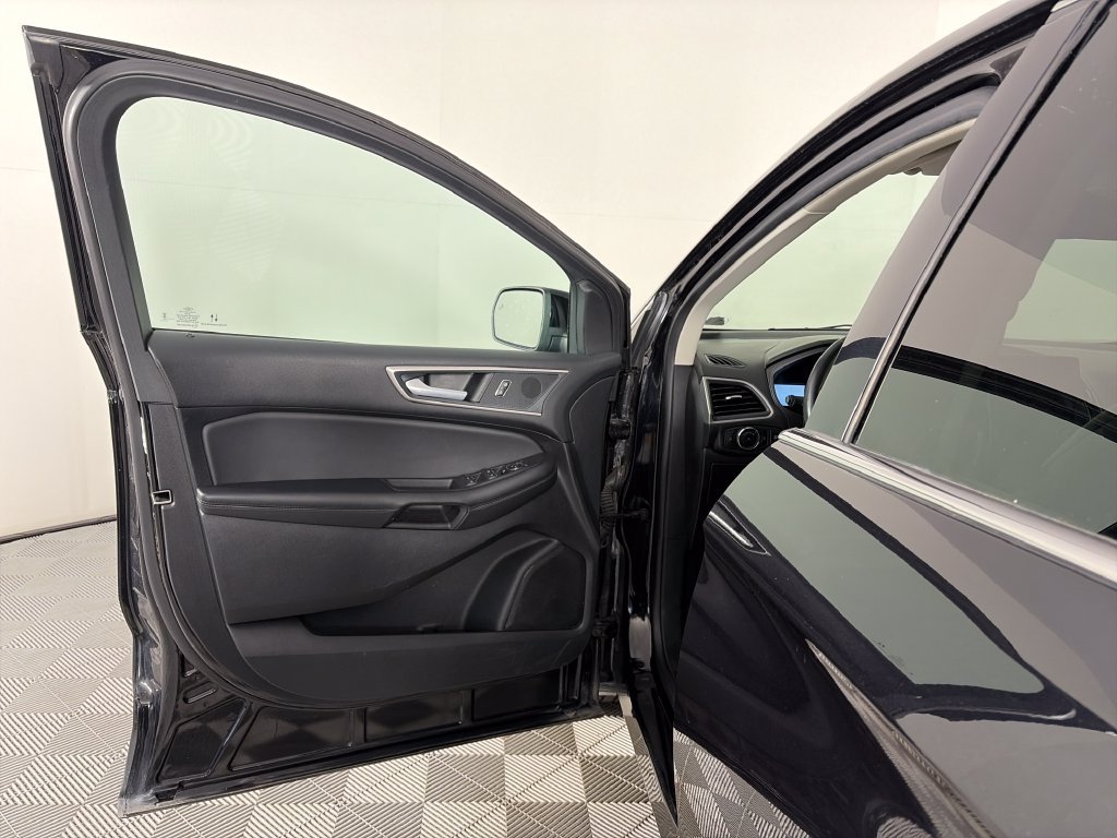 Certified 2024 Ford Edge SEL AWD/4WD image 10