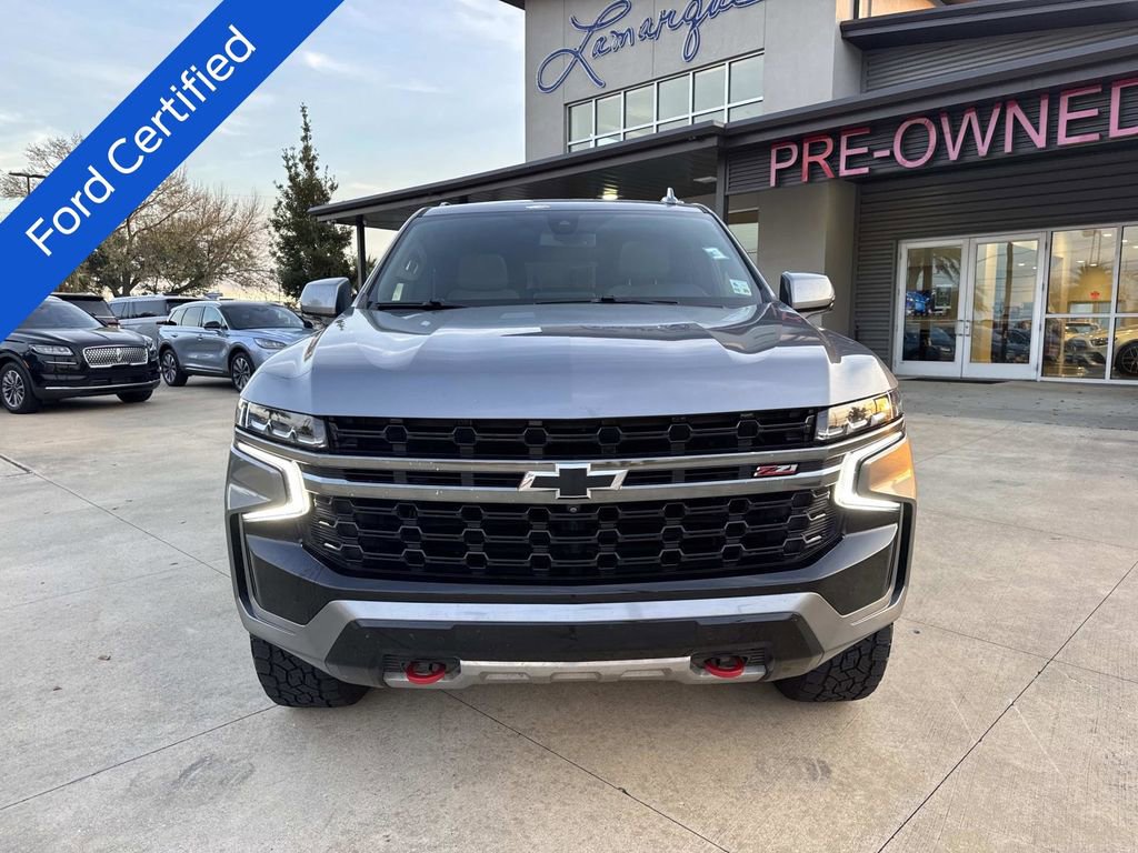 Used 2022 Chevrolet Tahoe Z71 w/ Luxury Package image 3
