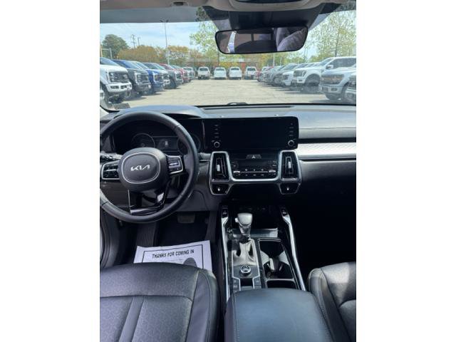 Used 2022 Kia Sorento SX FWD image 14