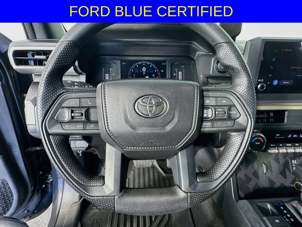 Used 2026 Toyota Tacoma SR5 AWD/4WD image 14