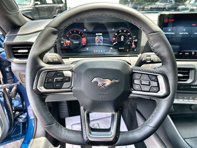 Certified 2024 Ford Mustang Coupe RWD image 11