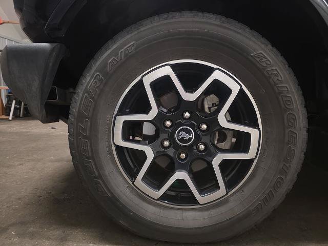 Certified 2022 Ford Bronco Outer Banks AWD/4WD image 8