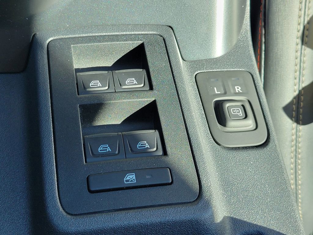 Certified 2024 Ford Bronco Raptor w/ Interior Carbon Fiber Pack 6 image 24