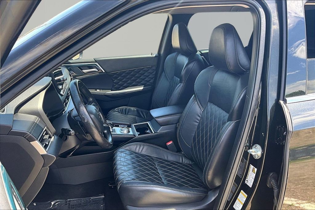 Used 2022 Mitsubishi Outlander SEL AWD/4WD image 25
