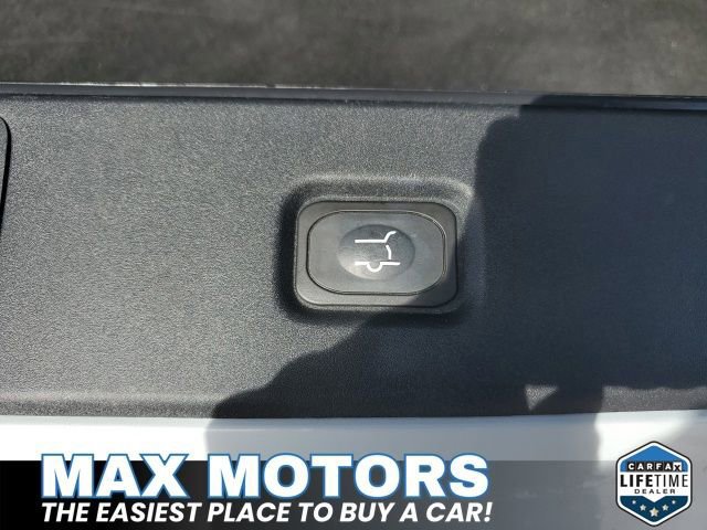 Certified 2025 Ford Expedition Platinum w/ Driver's Package image 16