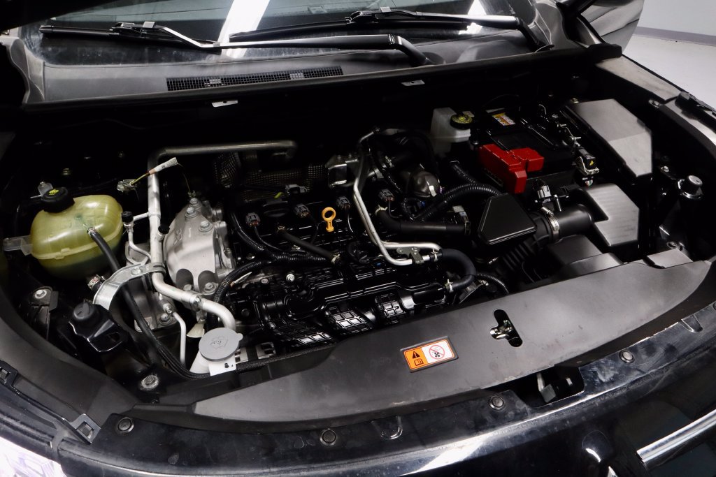 Used 2025 Mitsubishi Outlander ES AWD/4WD image 14