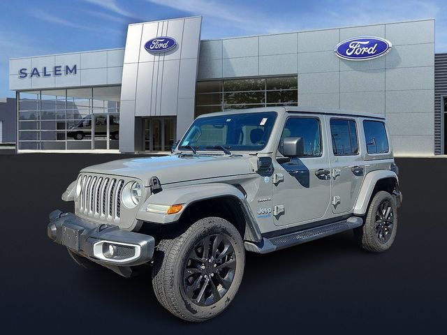Used 2021 Jeep Wrangler Unlimited Sahara w/ Cold Weather Group AWD/4WD image 6