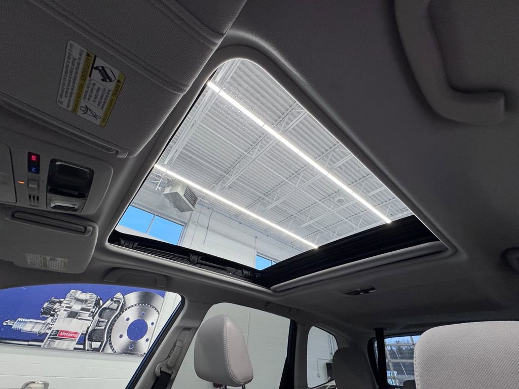 Used 2018 Subaru Forester 2.5i Premium w/ Protection Package #1 AWD/4WD image 10