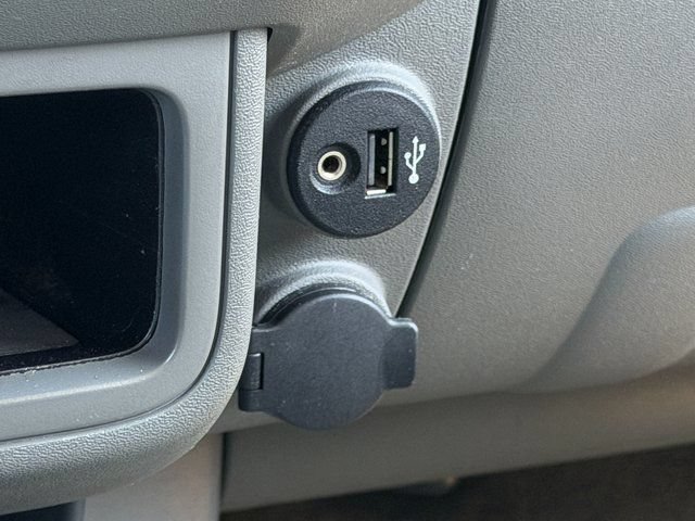 Used 2018 Nissan Frontier SV AWD/4WD image 25