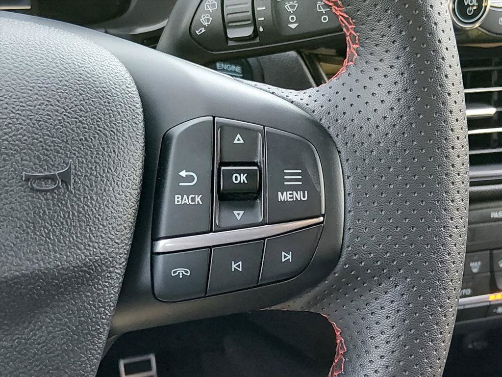 Certified 2023 Ford Escape ST-Line AWD/4WD image 23