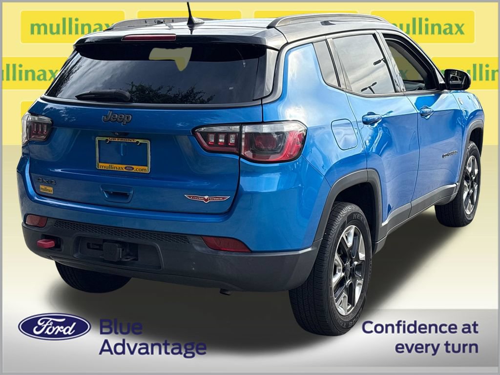 Used 2018 Jeep Compass Trailhawk w/ Popular Equipment Group AWD/4WD image 4