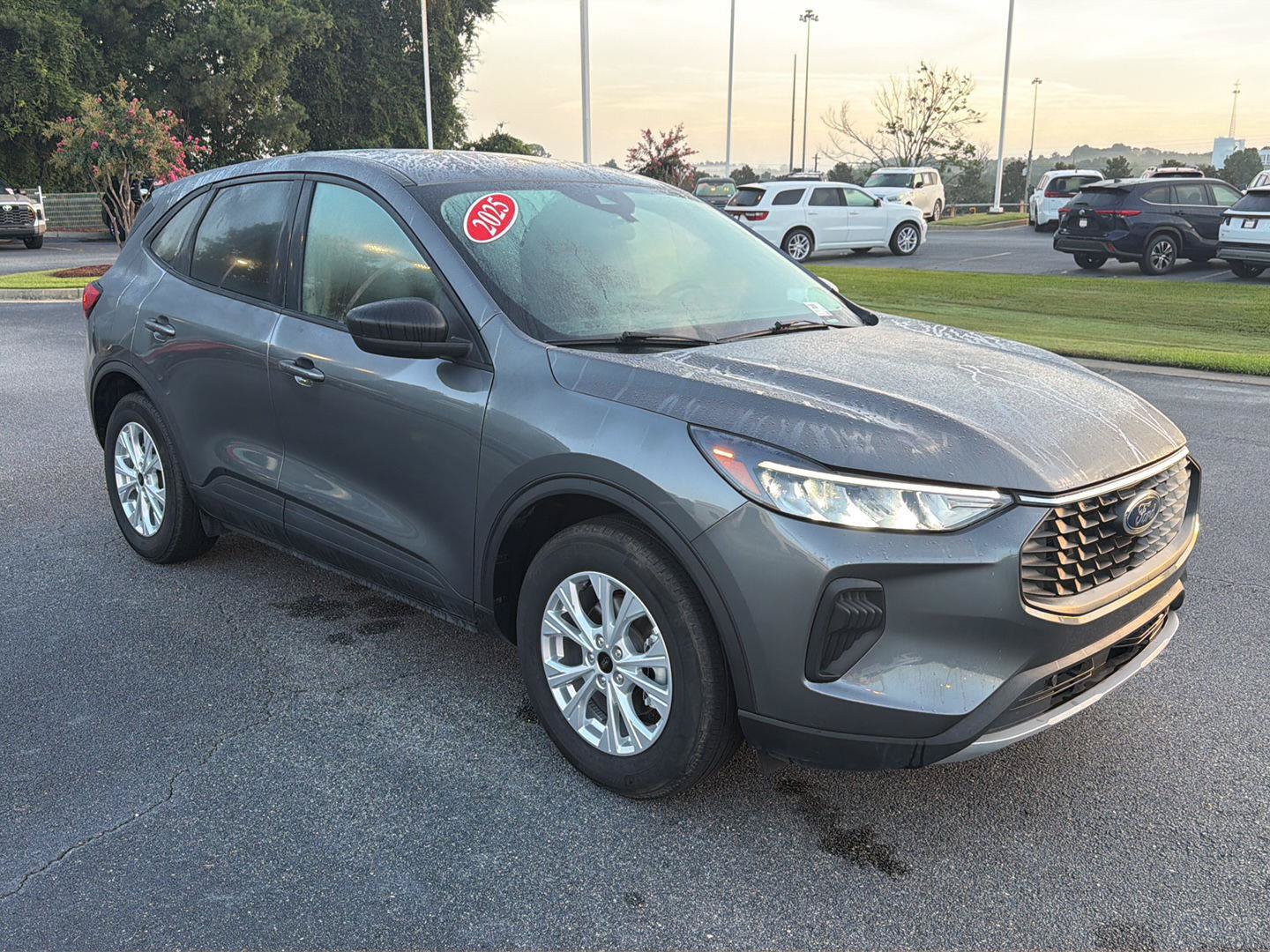 Certified 2025 Ford Escape Active FWD image 8