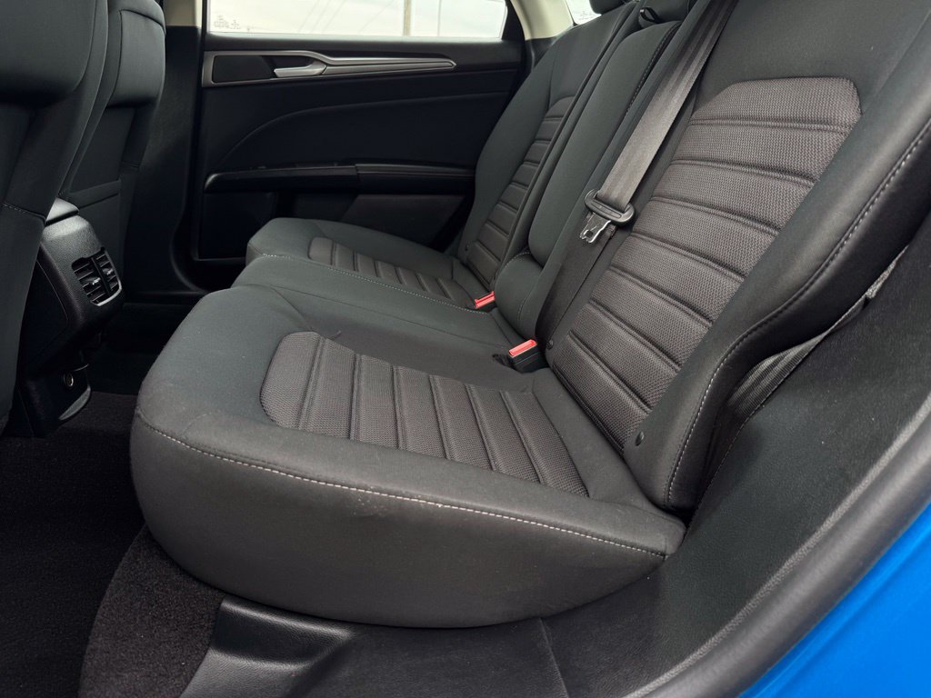 Certified 2020 Ford Fusion SE FWD image 11