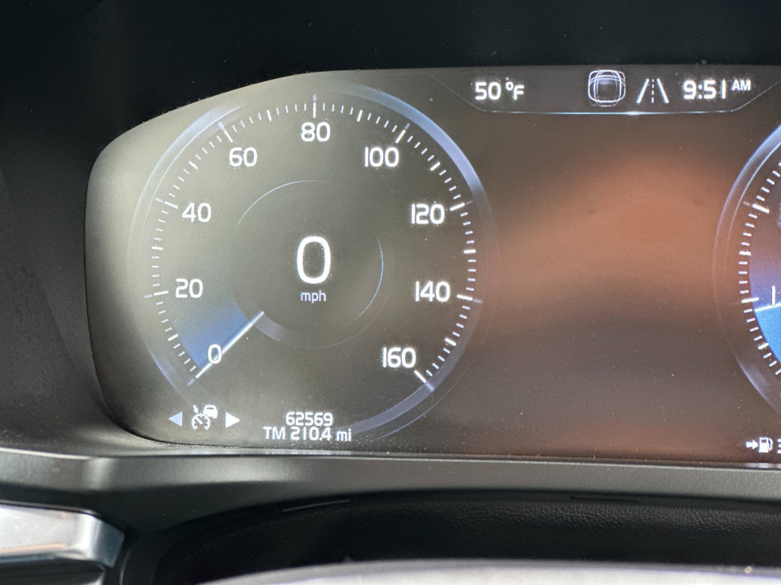 Used 2021 Volvo S60 T5 Momentum w/ Advanced Package image 27