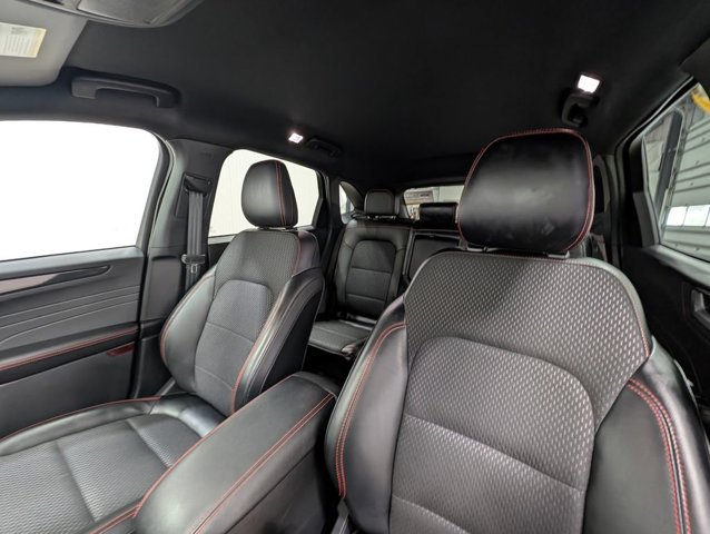 Certified 2025 Ford Escape ST-Line w/ Cold Weather Package FWD image 12