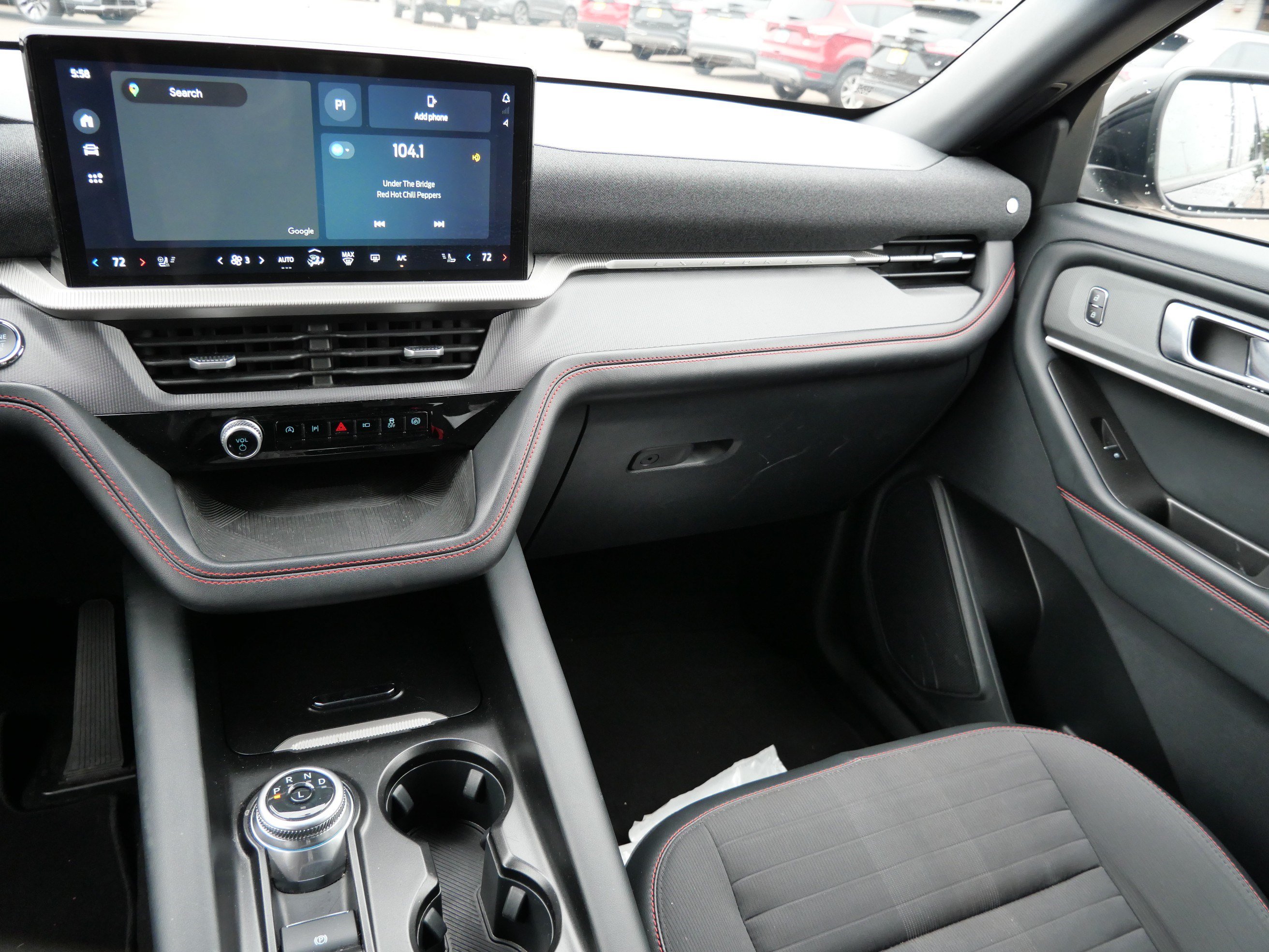 Certified 2025 Ford Explorer ST-Line AWD/4WD image 11