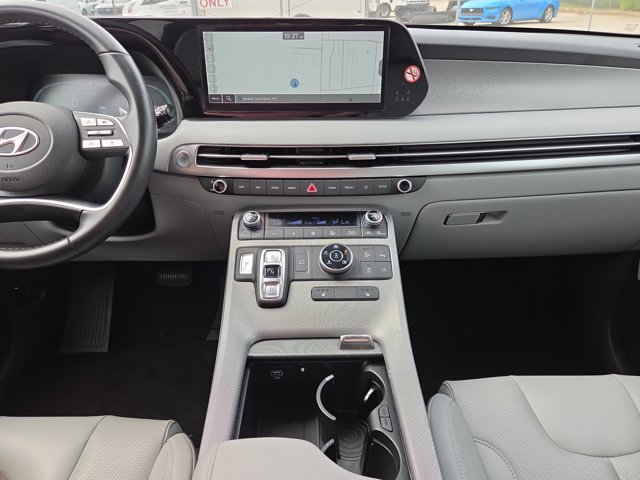 Used 2025 Hyundai Palisade SEL AWD/4WD image 24