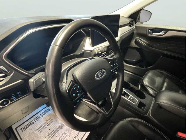 Certified 2024 Ford Escape Platinum AWD/4WD image 9