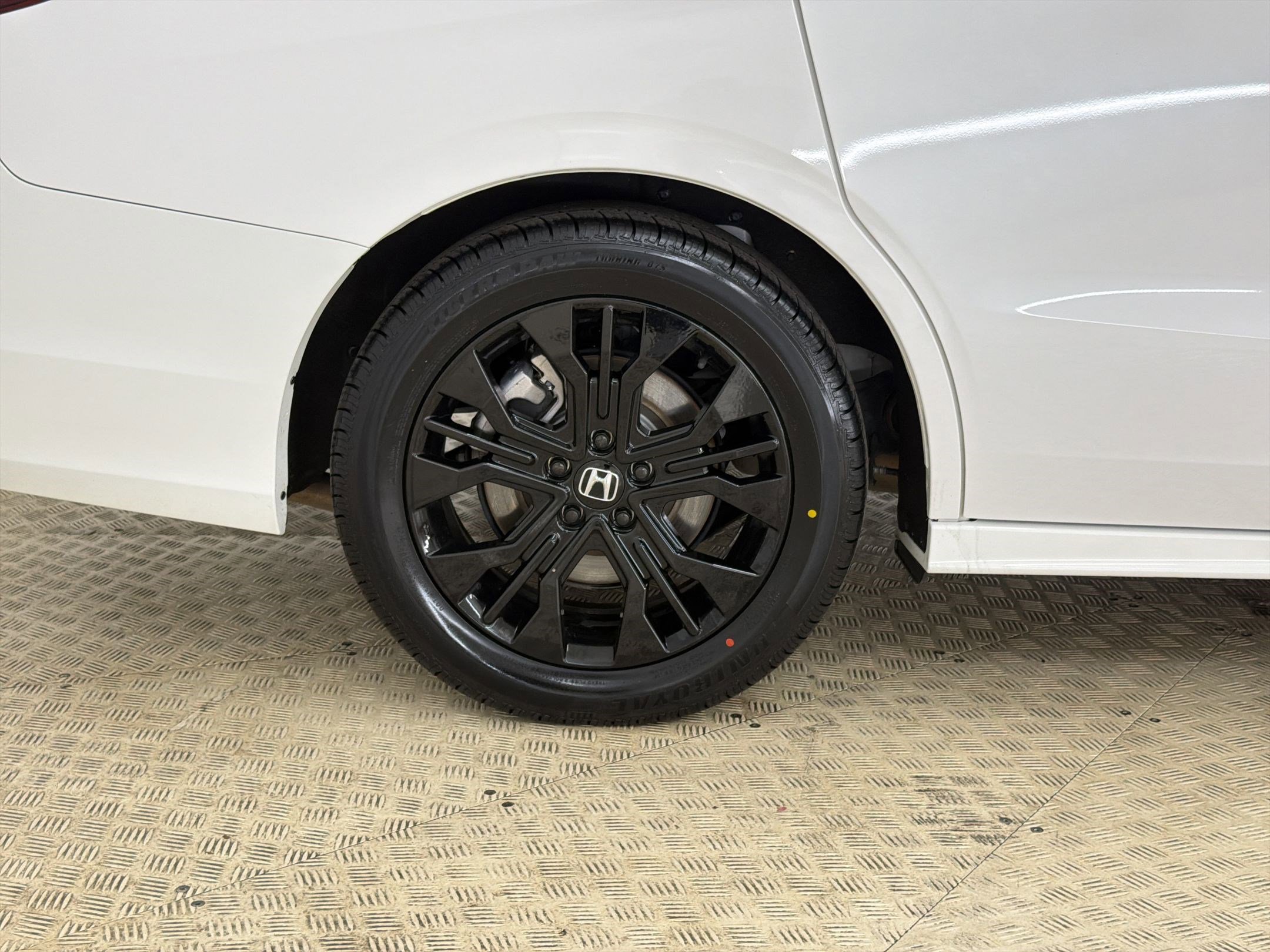 Used 2025 Honda Odyssey Sport-L image 11