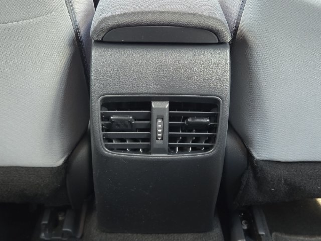Used 2023 Toyota Corolla Cross AWD Hybrid image 31