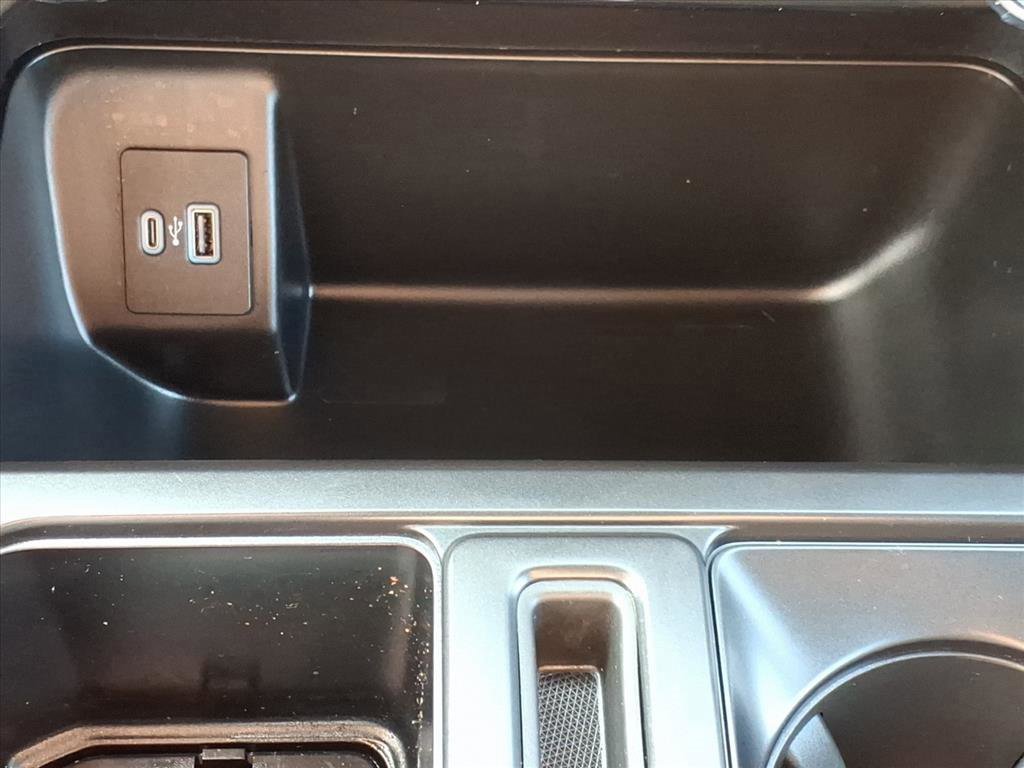 Certified 2022 Ford F150 XLT w/ Equipment Group 302A High image 20