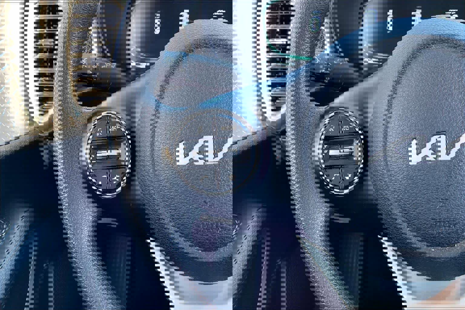 Used 2023 Kia Soul LX w/ LX Technology Package image 23