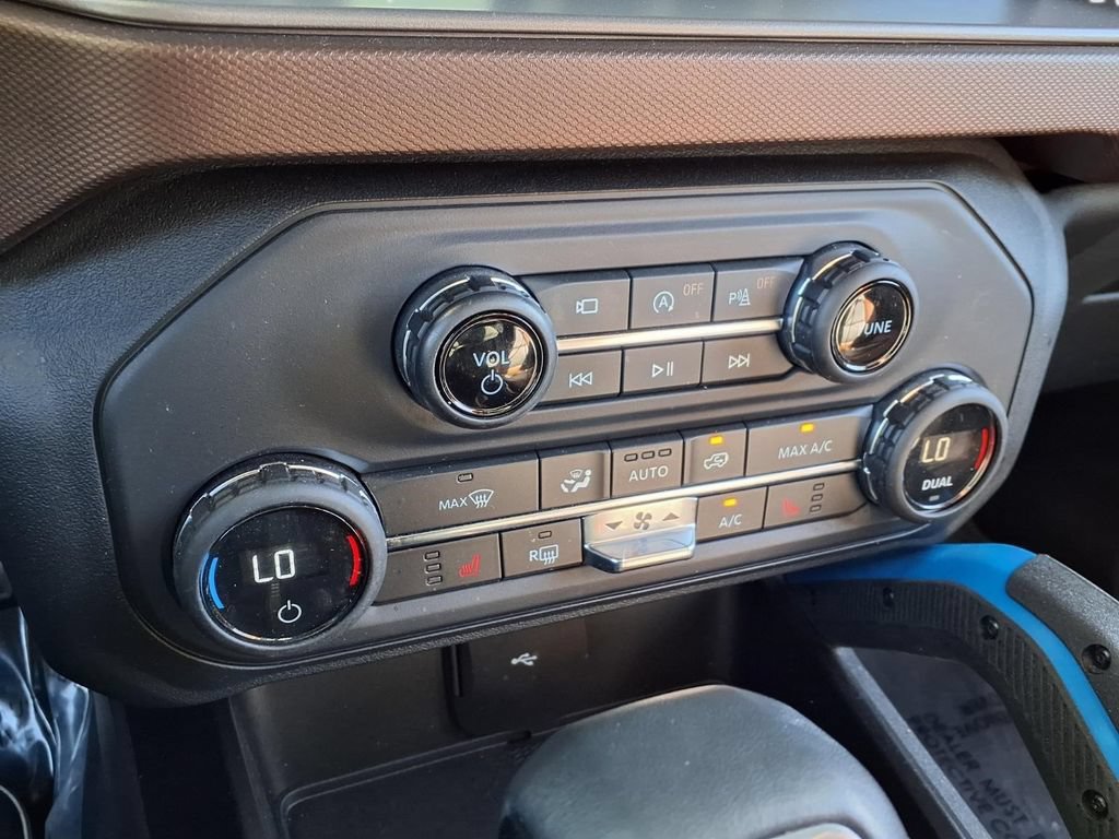 Certified 2023 Ford Bronco Outer Banks AWD/4WD image 14