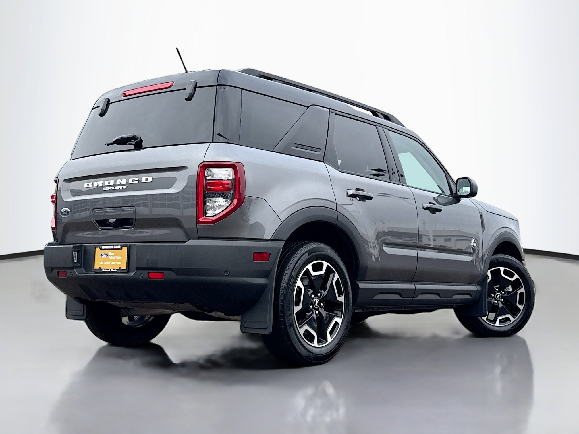 Certified 2023 Ford Bronco Sport Outer Banks image 3