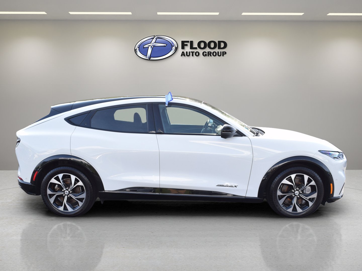 Certified 2023 Ford Mustang Mach-E Premium AWD/4WD image 3