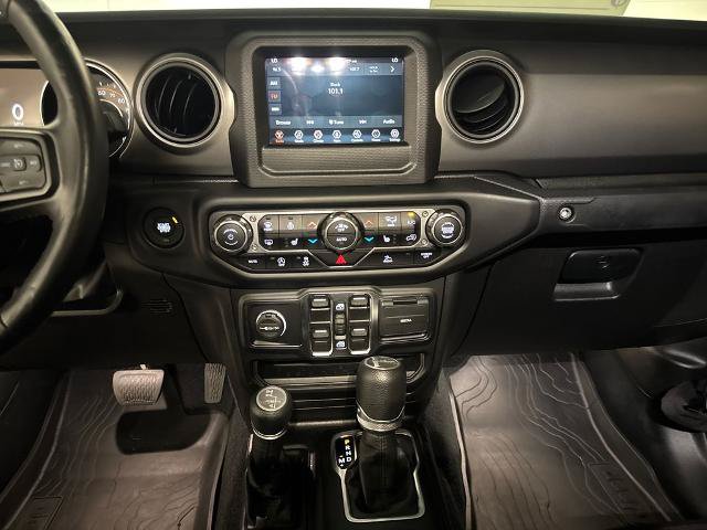 Used 2022 Jeep Gladiator Sport AWD/4WD image 17
