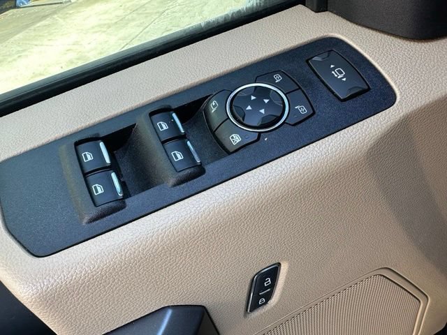 Certified 2021 Ford F250 XLT w/ XLT Premium Package AWD/4WD image 27