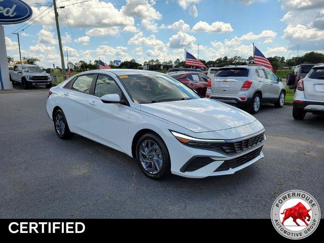 Used 2024 Hyundai Elantra SEL FWD image 9
