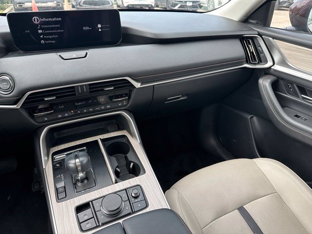 Used 2024 MAZDA CX-90 Plug-In Hybrid w/ Premium Pkg AWD/4WD image 22