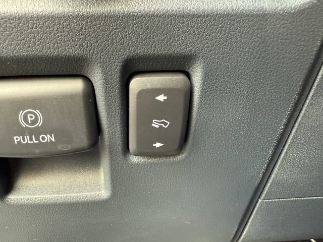 Certified 2022 Ford F150 XLT w/ Equipment Group 302A High image 32