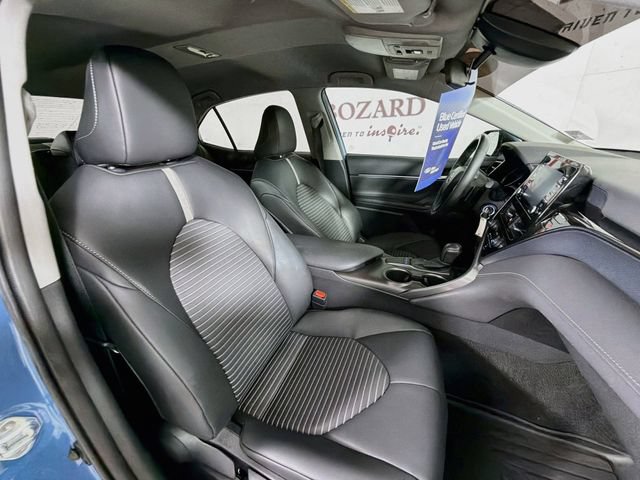 Used 2024 Toyota Camry SE FWD image 30