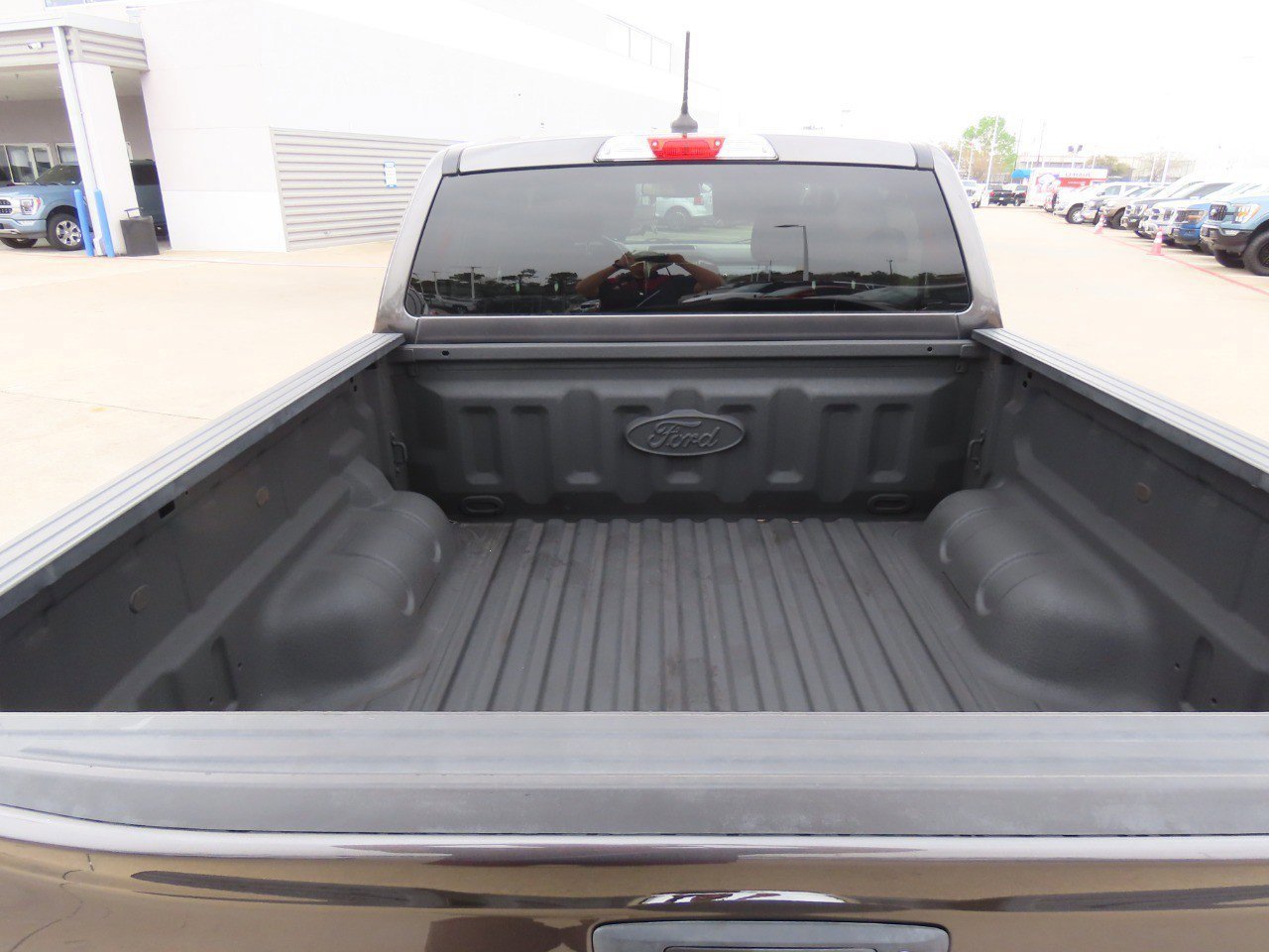 Certified 2019 Ford Ranger XLT w/ Black Appearance Package image 15