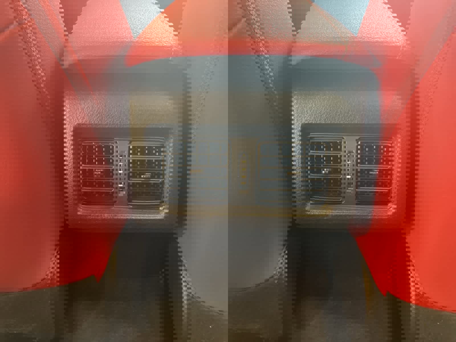 Used 2019 Toyota Camry XSE image 26