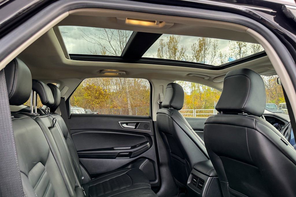 Certified 2022 Ford Edge SEL w/ Convenience Package image 15