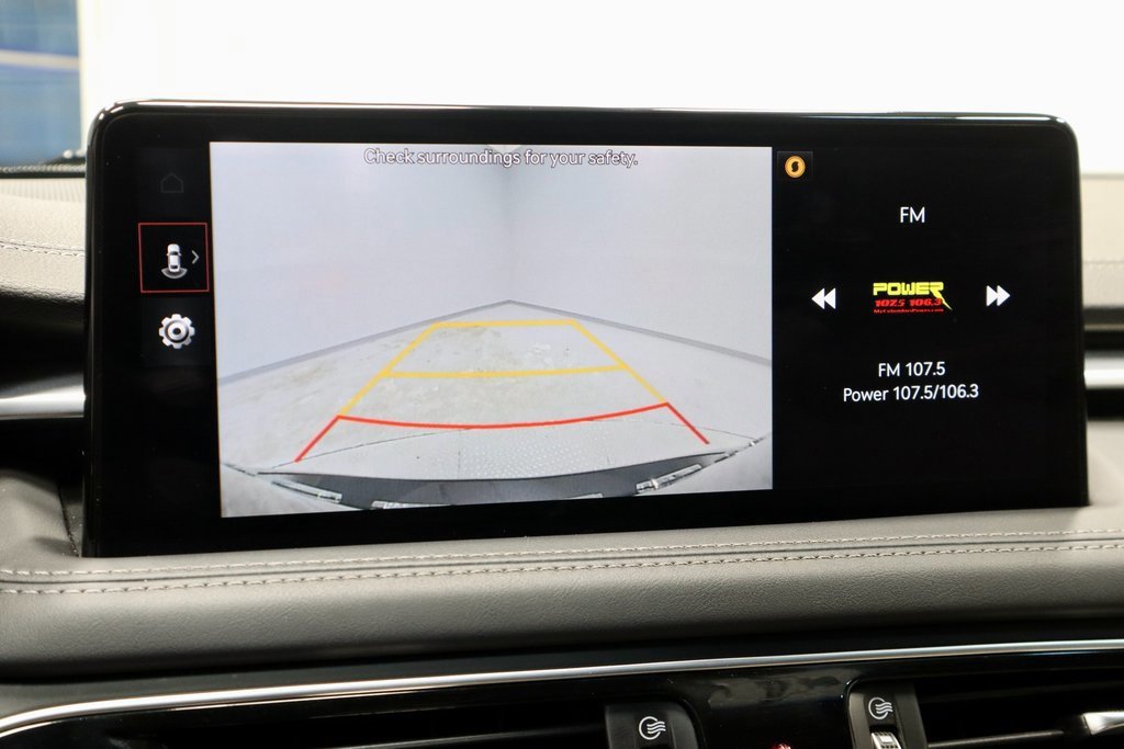 Used 2023 Genesis G70 2.0T image 9