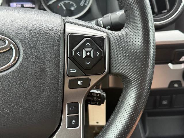 Used 2022 Toyota Tacoma SR5 RWD image 16