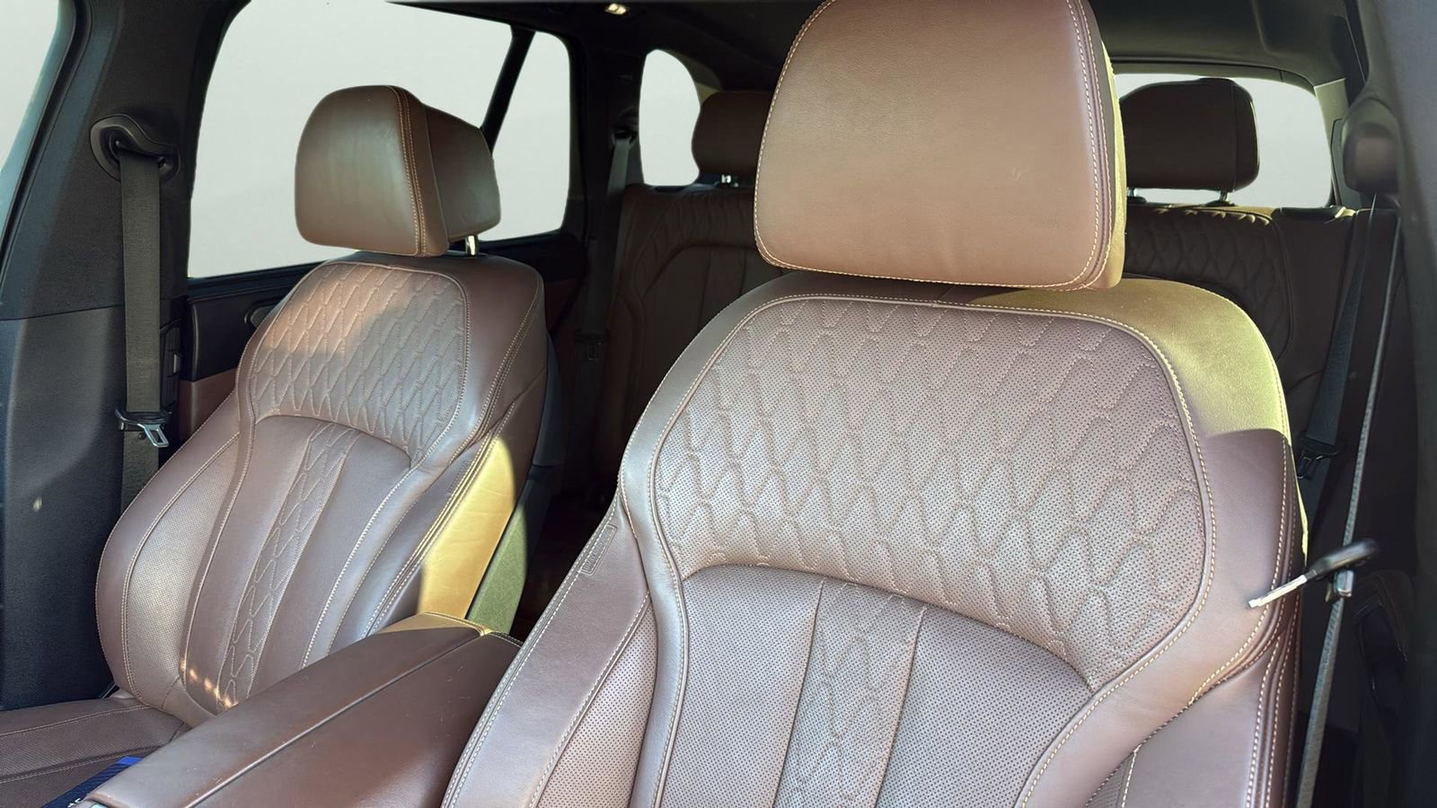 Used 2019 BMW X5 xDrive40i w/ Executive Package image 10