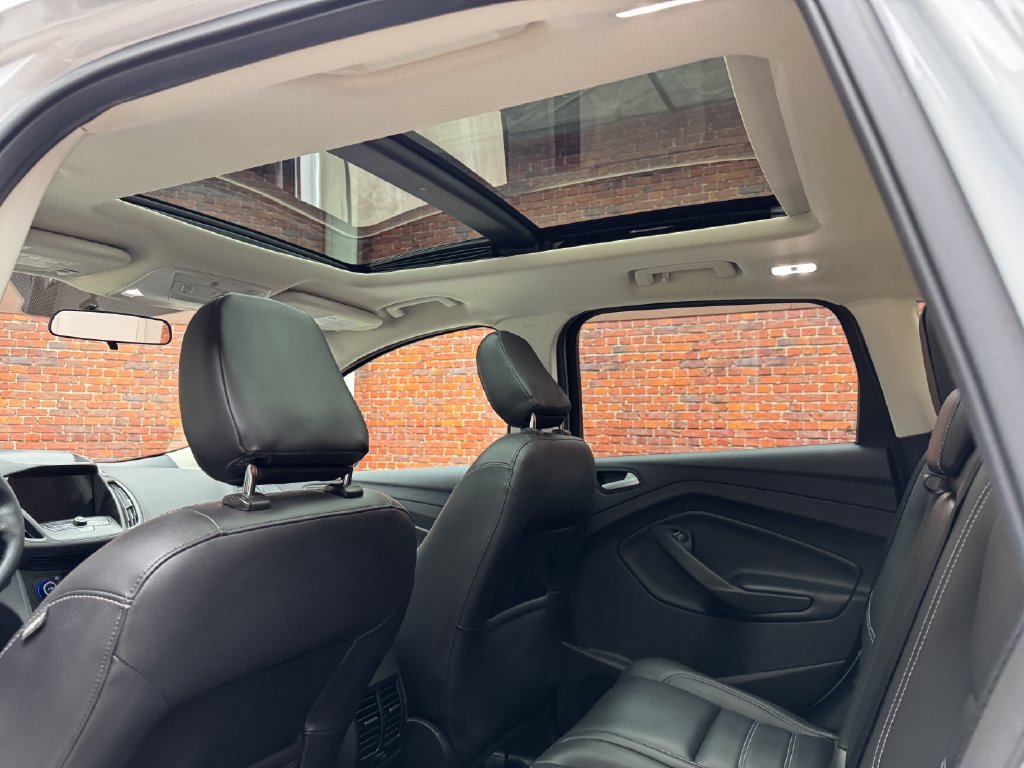 Certified 2019 Ford Escape SEL AWD/4WD image 24