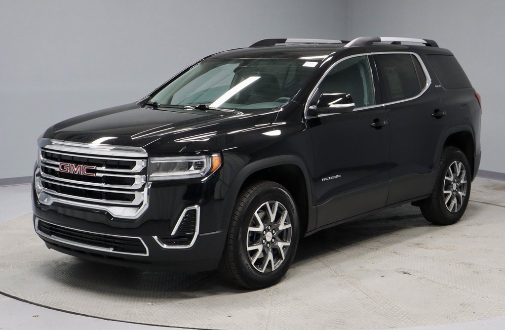Used 2023 GMC Acadia SLE w/ Driver Convenience Package image 8