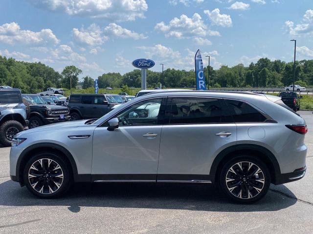 Used 2024 MAZDA CX-90 Plug-In Hybrid w/ Premium Pkg AWD/4WD image 4